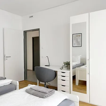 Moderne Im Herzen Der Stadt I Private Tiefgarage Mit Ladesaeulen I Home2share Apartment *