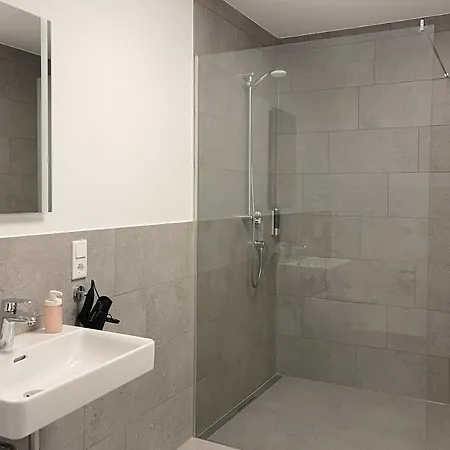 Apartment Moderne Im Herzen Der Stadt I Private Tiefgarage Mit Ladesaeulen I Home2share Ibbenbueren