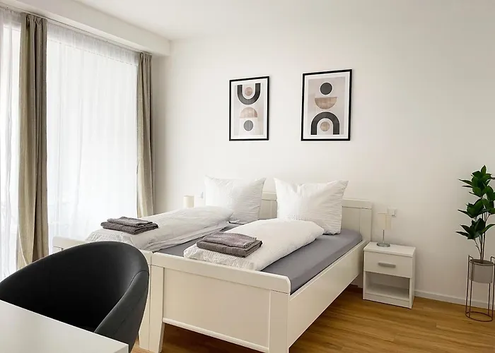 Moderne Im Herzen Der Stadt I Private Tiefgarage Mit Ladesaeulen I Home2share Apartmán *